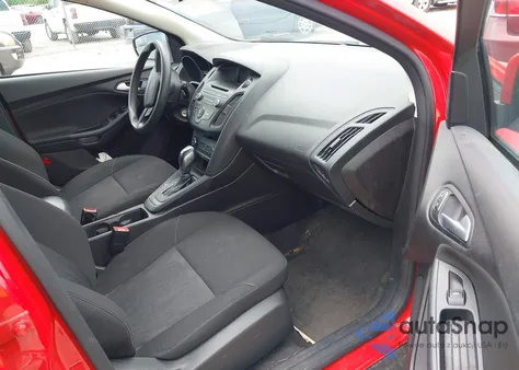 2015 Ford Focus Se из США, поврежденный, VIN 1FADP3K26FL301057